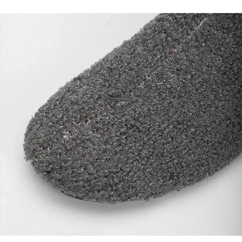 Color: Red, Shoe Size: 40, Ships From: CHINA - Winter Fashion Men Slippers Plush Male Home Cotton Shoes Warm Anti-slip Men's Casual Shoes Flexible Solid Flats 39-47 Slip On