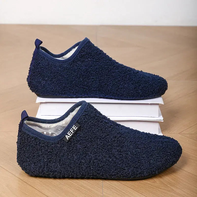 Color: Red, Shoe Size: 40, Ships From: CHINA - Winter Fashion Men Slippers Plush Male Home Cotton Shoes Warm Anti-slip Men's Casual Shoes Flexible Solid Flats 39-47 Slip On