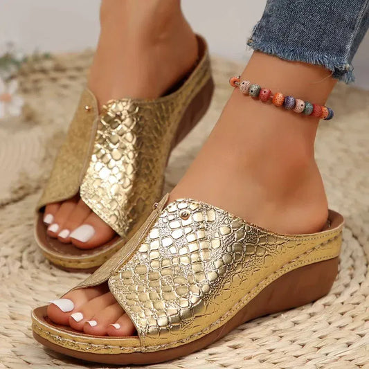 Color: Silver, Shoe Size: 41 - Women Gold Wedge Slippers New Summer Woman Crocodile Print Platform Sandals Female PU Leather Non Slip Beach Slides