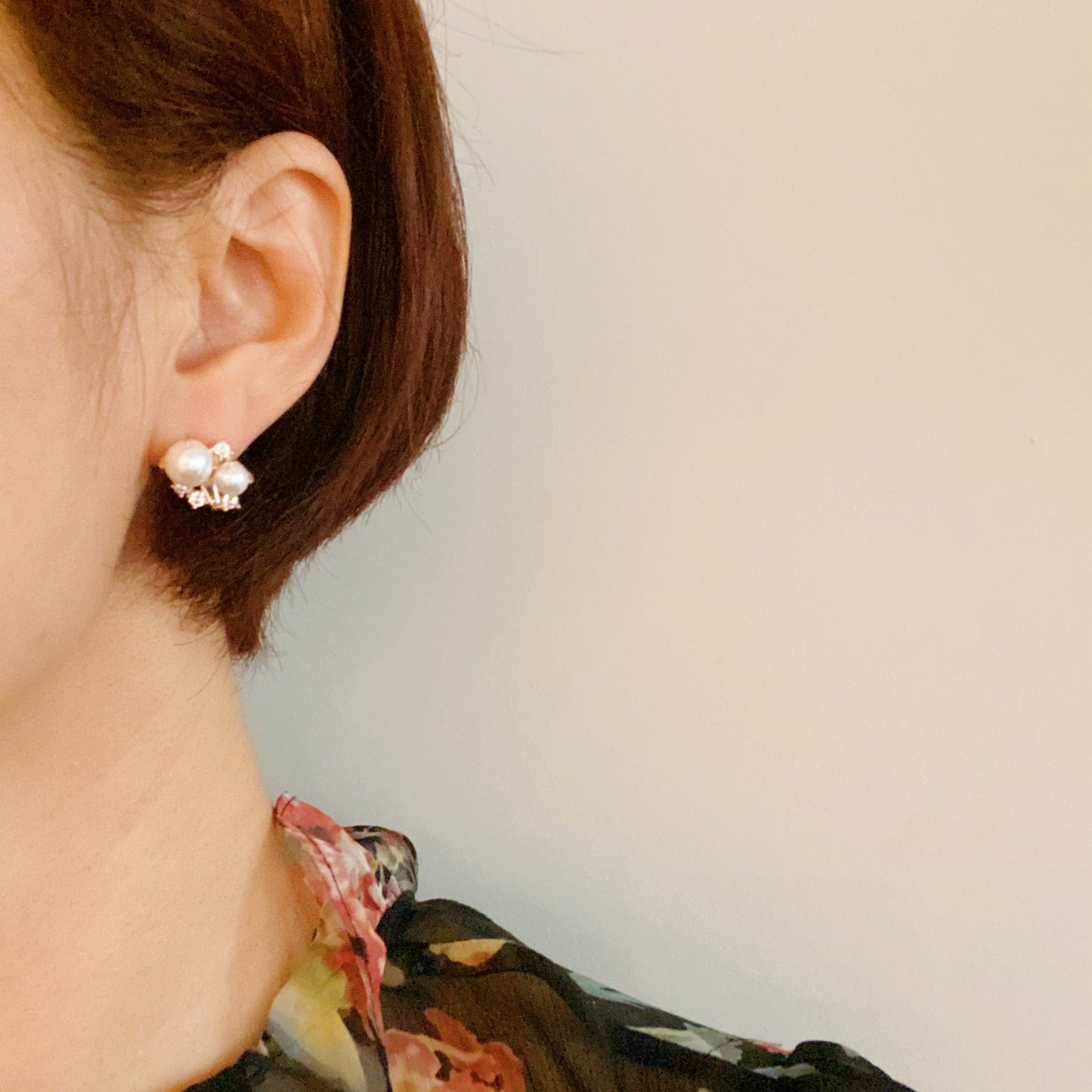 Pendientes de botón con perla y brillo Estate