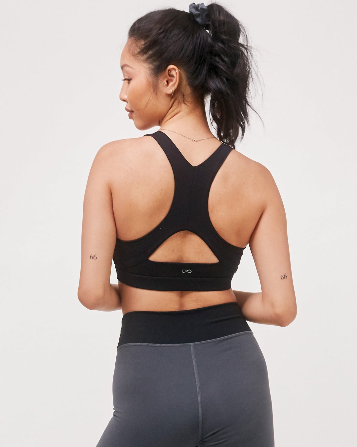 Swift Keyhole Racerback Bra
