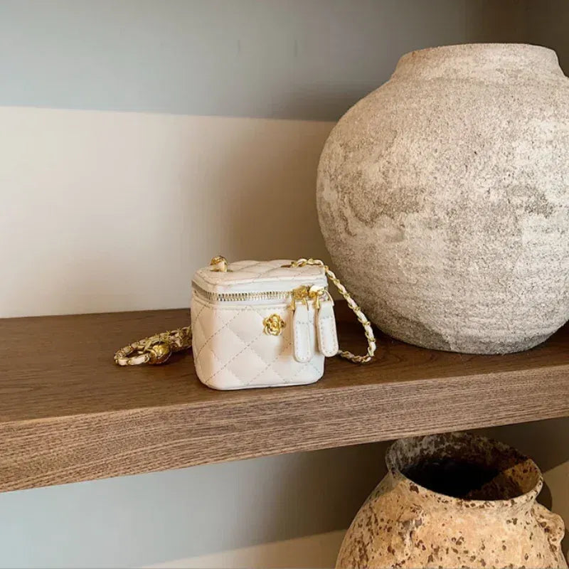 Color: Beige - New Fashion  Children's Bag Girl Baby Lingge Chain Bag Girl Crossbody Bag Handbag Bags For Girls  Free Shipping  Kids Bag