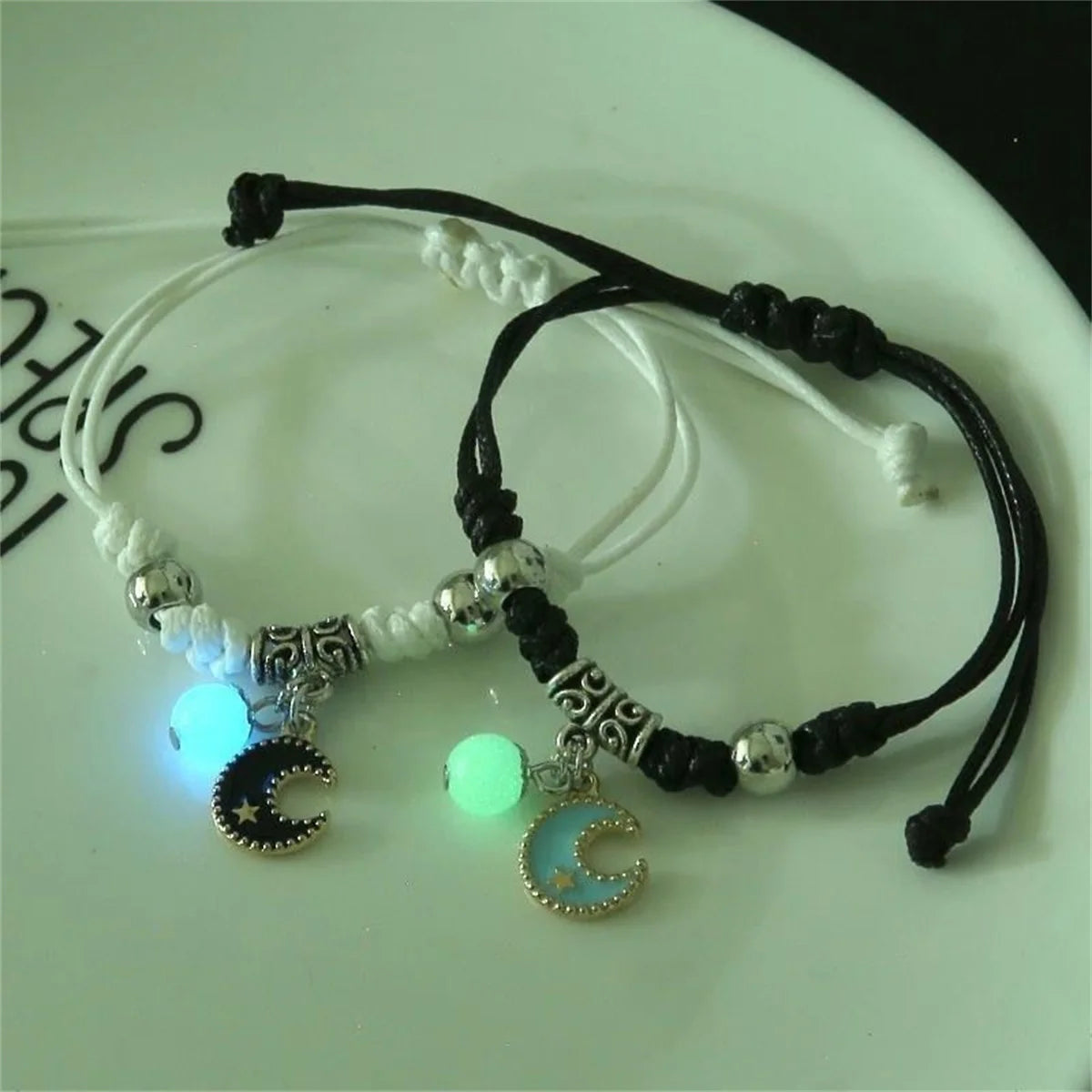 Pulsera de pareja con cuentas luminosas de moda para mujeres y hombres con dije de gato 