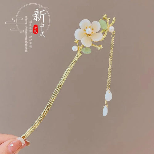 Elegante accesorio para el cabello de estilo chino con borla de flores esmaltadas románticas 