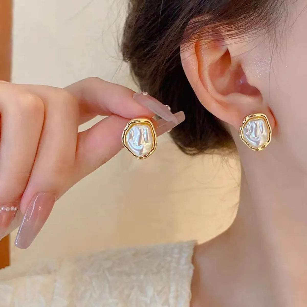 2PC Fashion Metal Irregular Imitation Pearl Stud Earrings Women