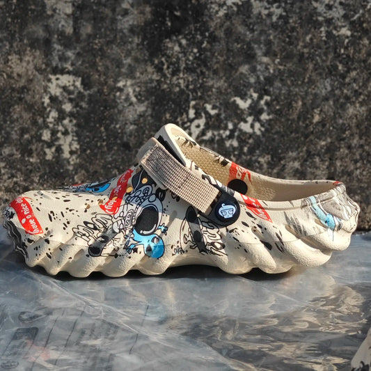 Color: Yellow, Shoe Size: 43 - Fashion Garden Shoes Men's Clogs Slippers Sandal Flat Camouflage Sandals Male Sneakers Outdoor Flip Flops Home Clogs