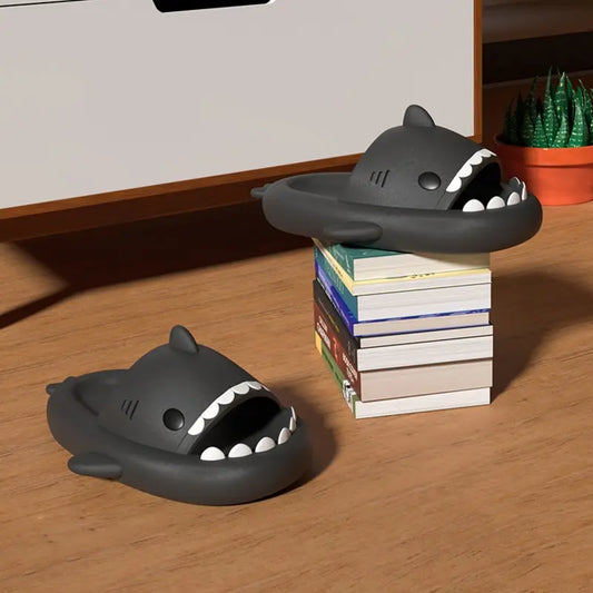 Pantuflas Feslishoet Shark con plataforma de nube suave para playa para mujer 