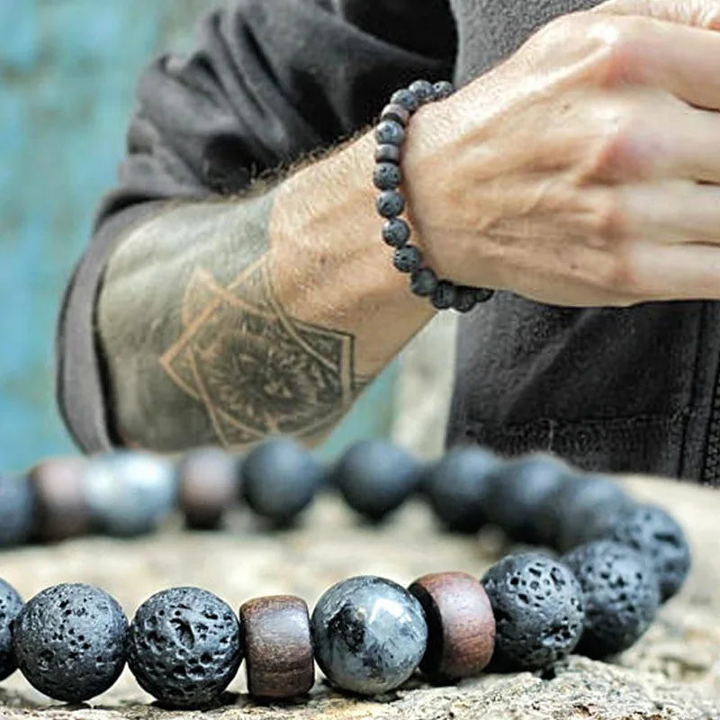 Pulsera única de piedra de lava natural para hombre, con cuentas de 8 mm y hebra curativa. 