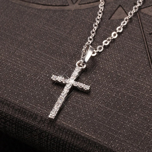 Collar con colgante de cruz de joyería de gran venta con circón de moda y 