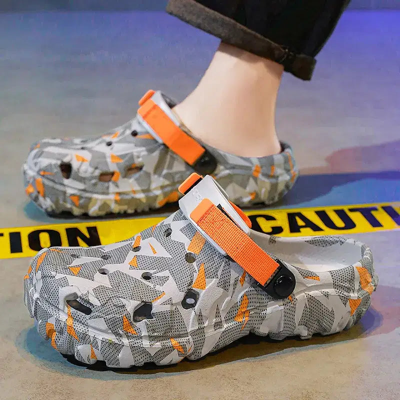 Color: Yellow, Shoe Size: 43 - Fashion Garden Shoes Men's Clogs Slippers Sandal Flat Camouflage Sandals Male Sneakers Outdoor Flip Flops Home Clogs
