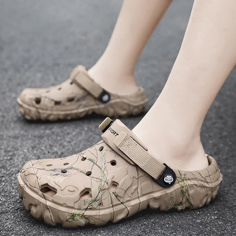 2024 Summer Men's Sandals New Home Garden Shoes Comfortable and