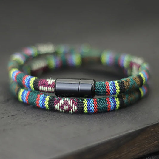 Pulsera de cuerda Bohemia para hombre, nueva, con diseño de pulseras magnéticas para atraer aventuras. 
