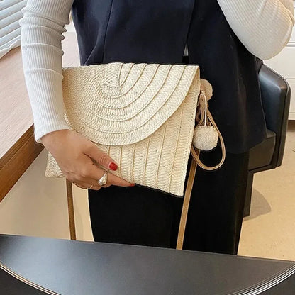 Color: Marrón - Bolso bandolera de playa de paja hecho a mano para niñas, bolso de verano tejido con bolitas de pelo pequeñas.