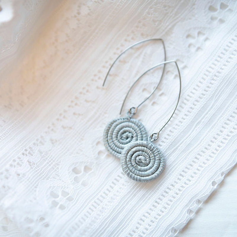 Pendientes tejidos Ziga