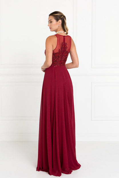 Vestido largo de gasa en forma de A con bordados y adornos de joyas 