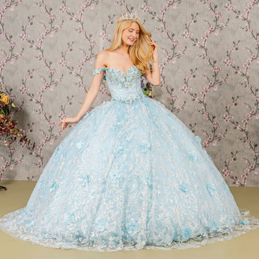 Vestido de quinceañera con apliques de mariposa en 3D y lentejuelas 