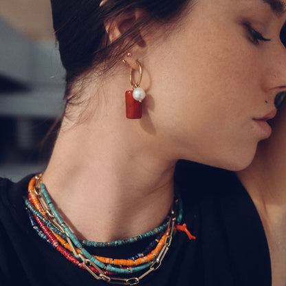 Pendientes de aro con gemas y perlas mixtas